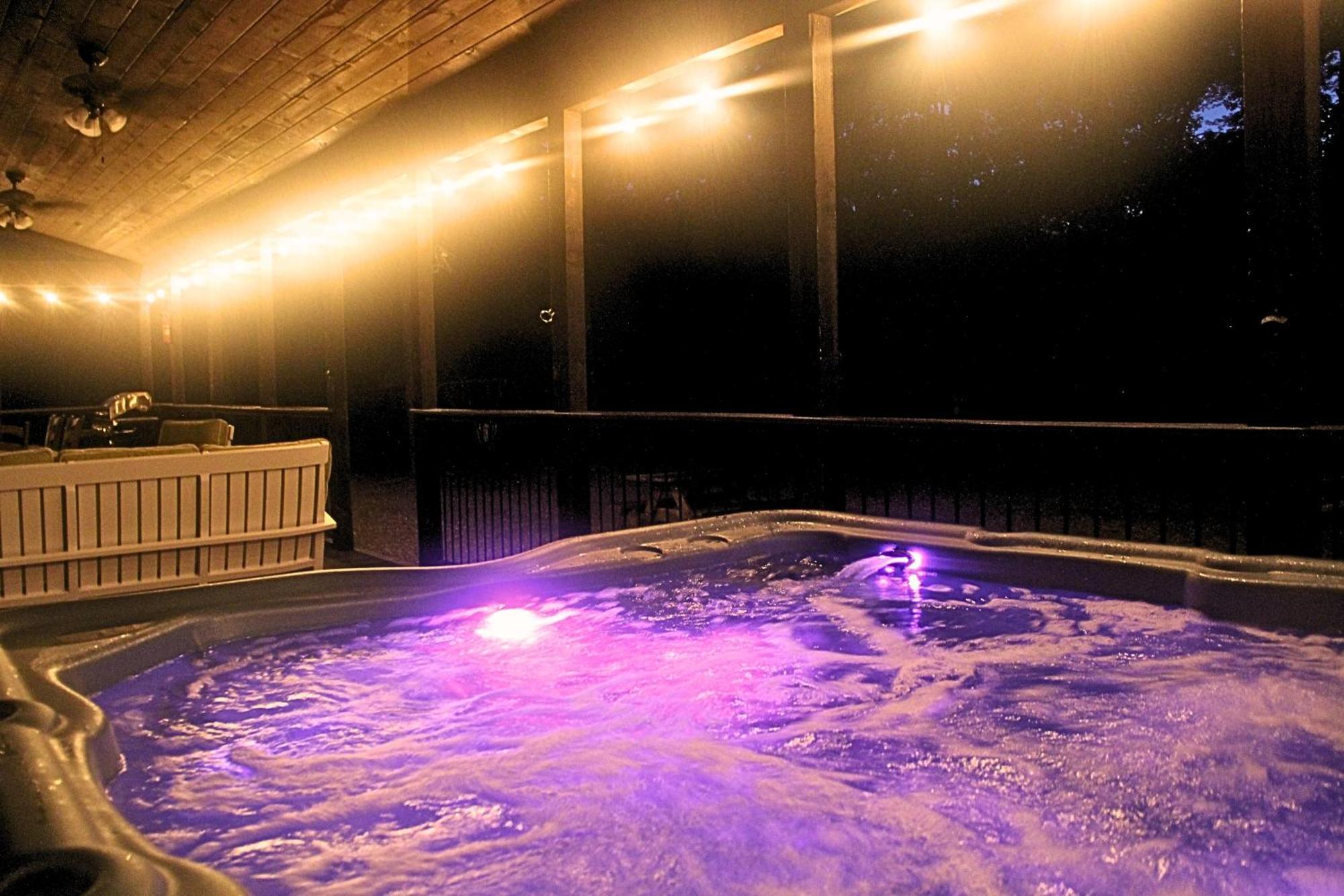 4Br/3Bth Family Cabin With A Hot Tub, Sleeps 14 Broken Bow Exterior photo
