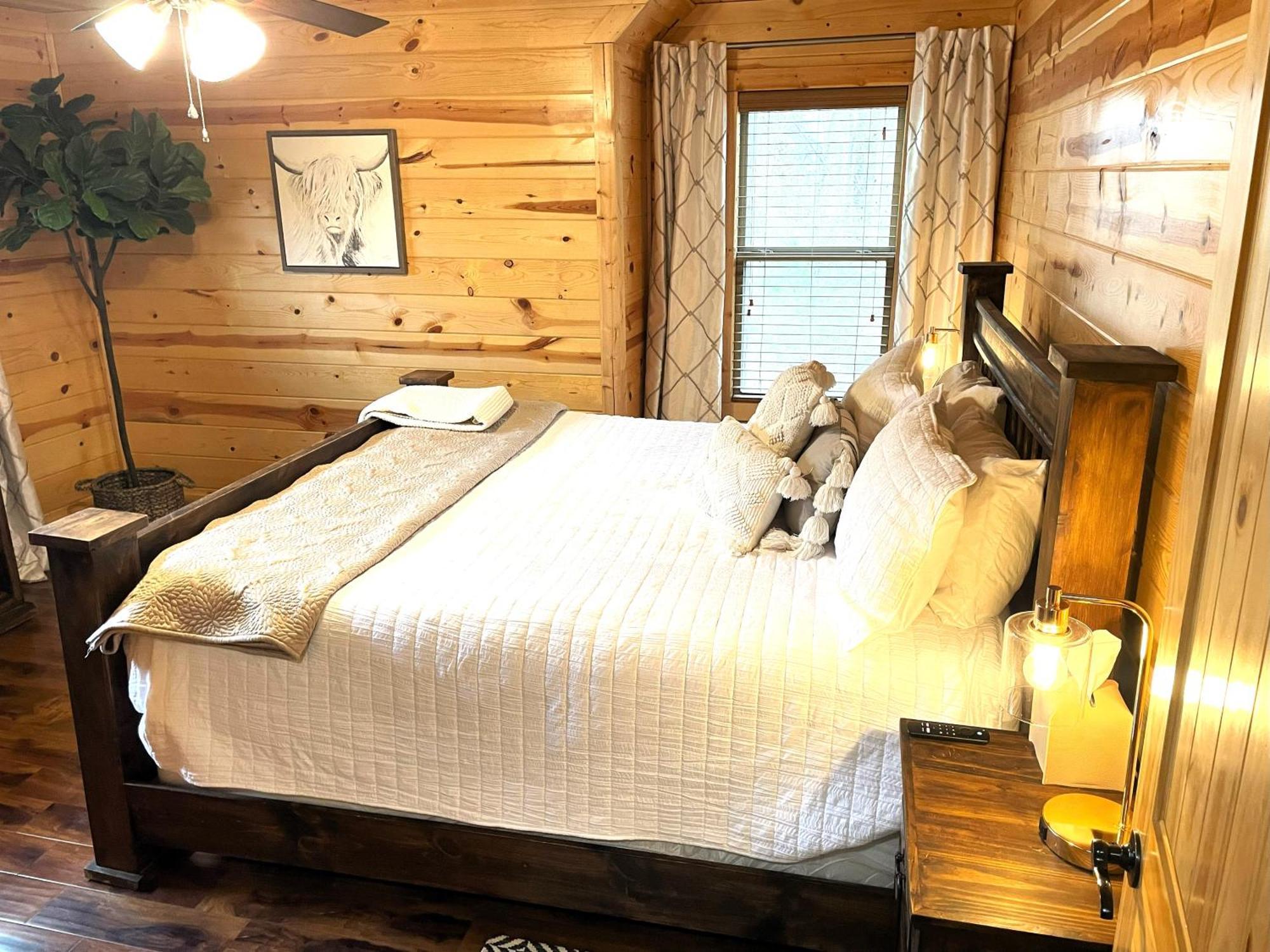 4Br/3Bth Family Cabin With A Hot Tub, Sleeps 14 Broken Bow Exterior photo